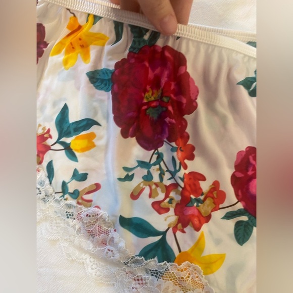 Oh La La Cheri Triangle Cup Cami with Tie Back and Matching Shorts Size 3X - Picture 3 of 7